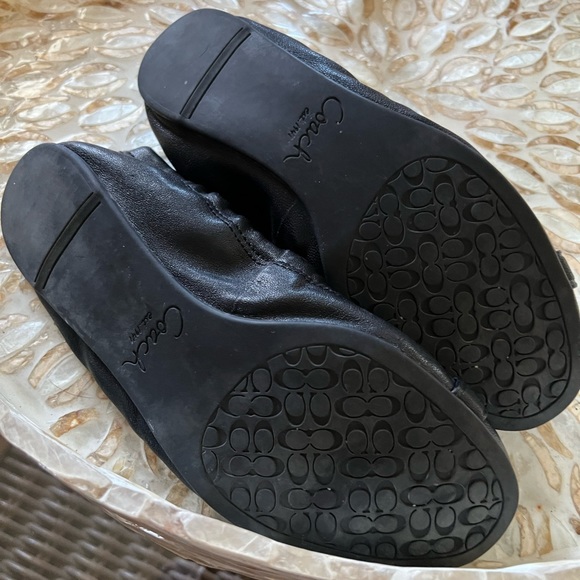 Coach Black Flats!!! - Picture 4 of 4